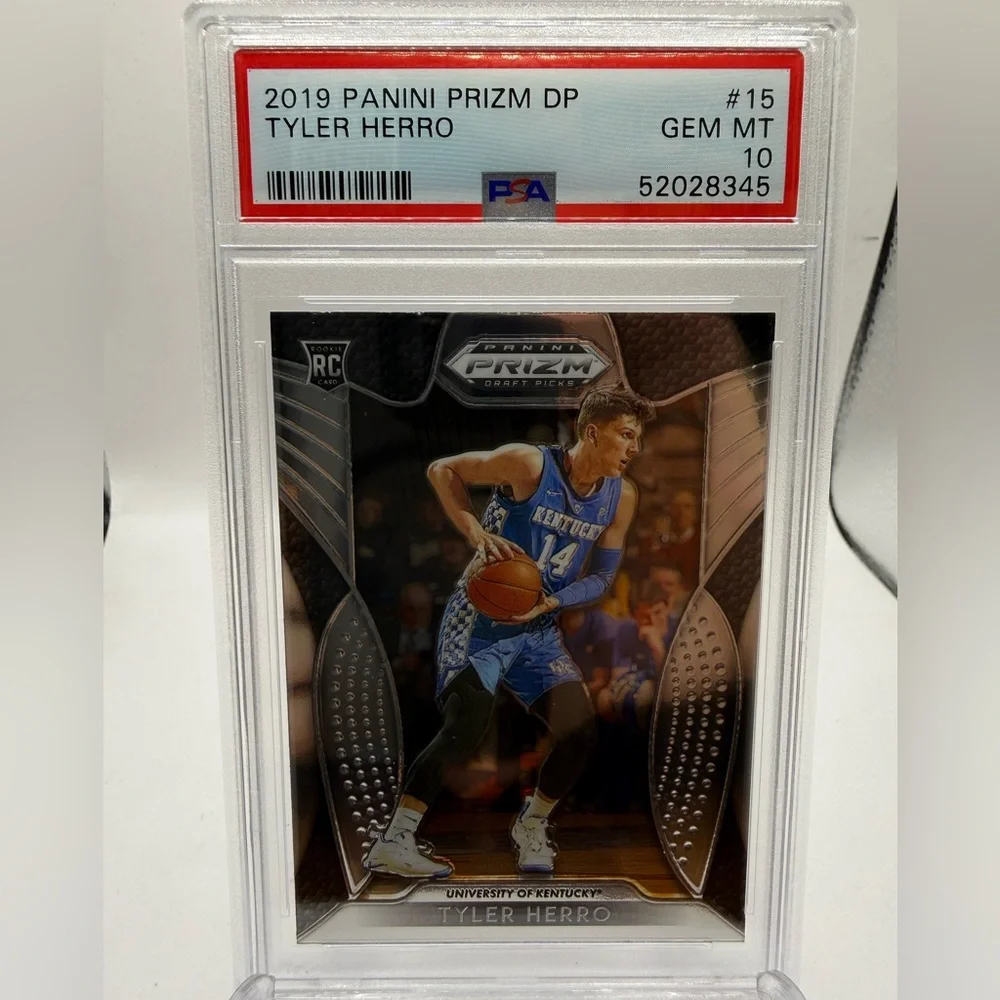 2019-20 Prizm DP Tyler Herro RC PSA 10 Gem Mint Crystal Clear #15